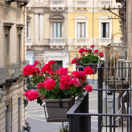 Town House 54 Апартаменты Катания