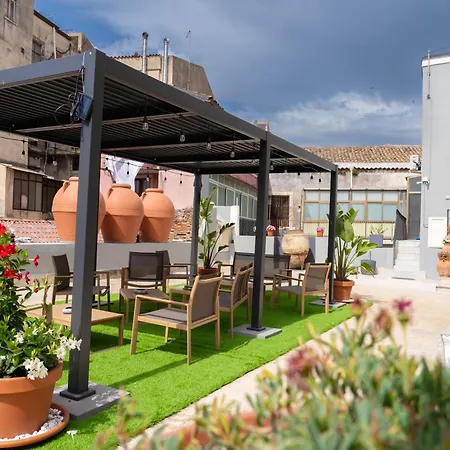 Апартаменты Town House 54 *