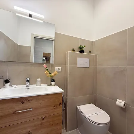 Апартаменты Town House 54